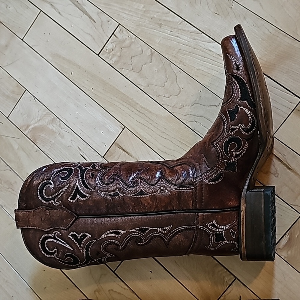 Circle G cowgirl boots - Picture 4 of 10